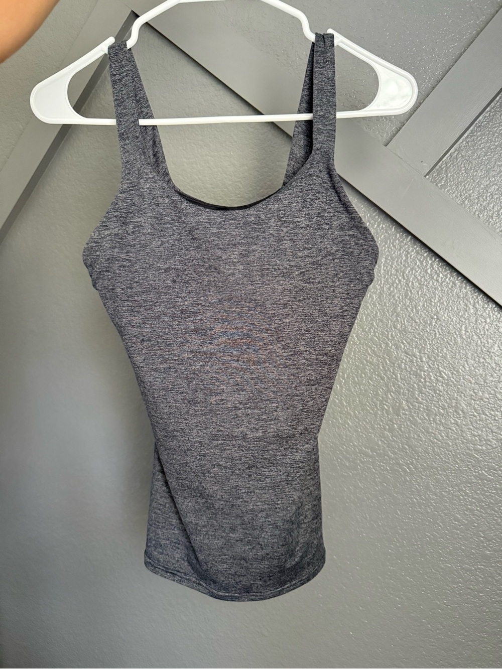 ALO Yoga Heather Charcoal Tank Top
